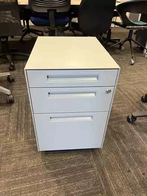 Steel 3 Drawer Mobile Pedestal